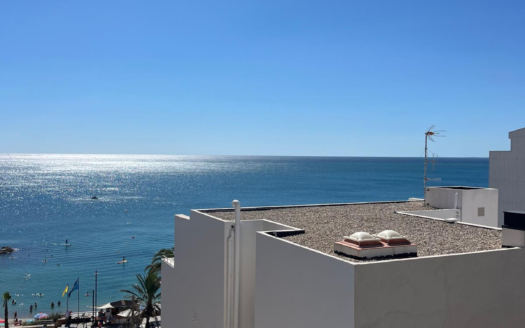 Duplex with Sea Views